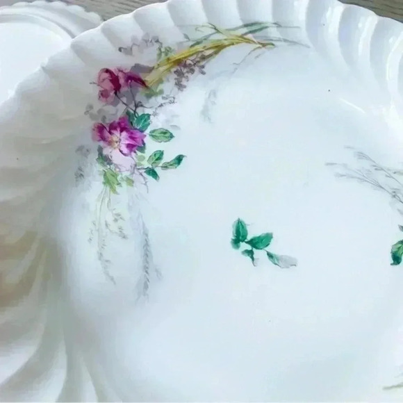 V. Etienne Antique Pink Floral Dinner Plates - Picture 7 of 10